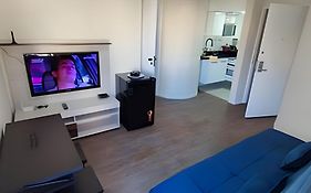 Flat Lindo Garagem Hakka Feirinha e Hospitais